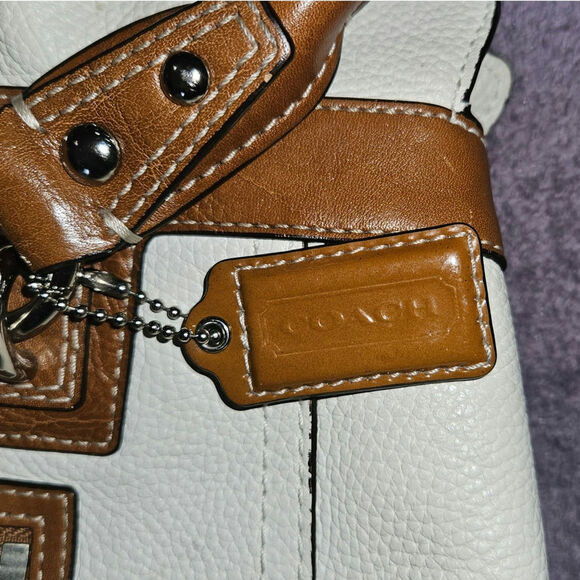 Coach White and Tan Crossbody Bag - Picture 4 of 13